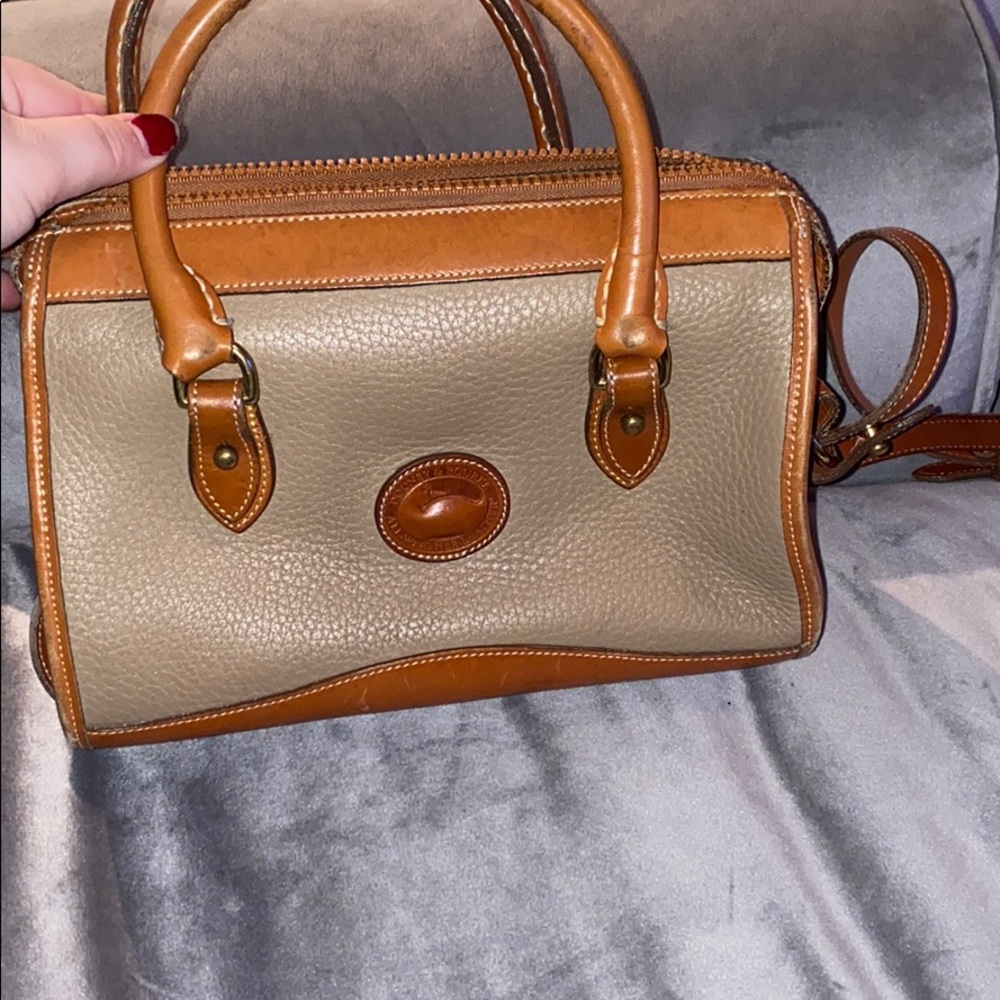 Vintage Dooney & Bourke bag